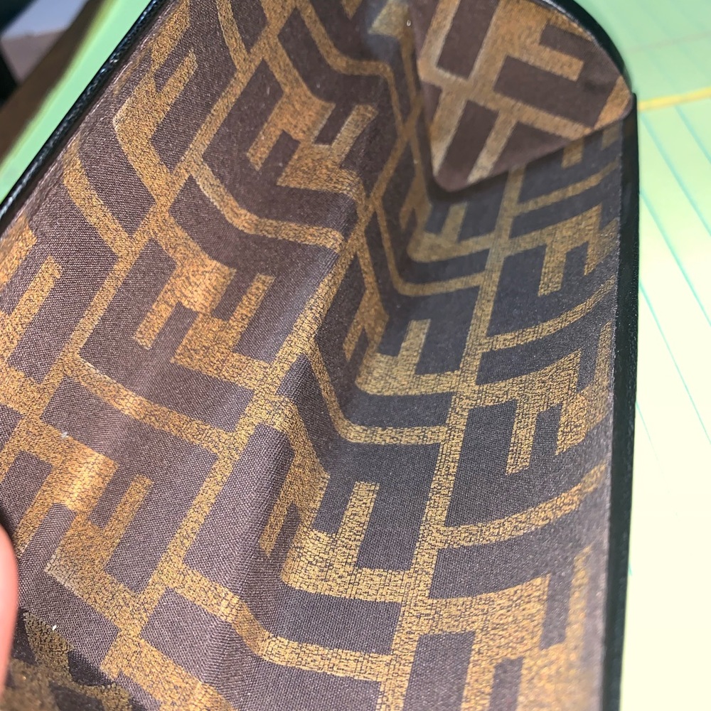 FENDI Twisted Eye Glass Case - Picture 4 of 4